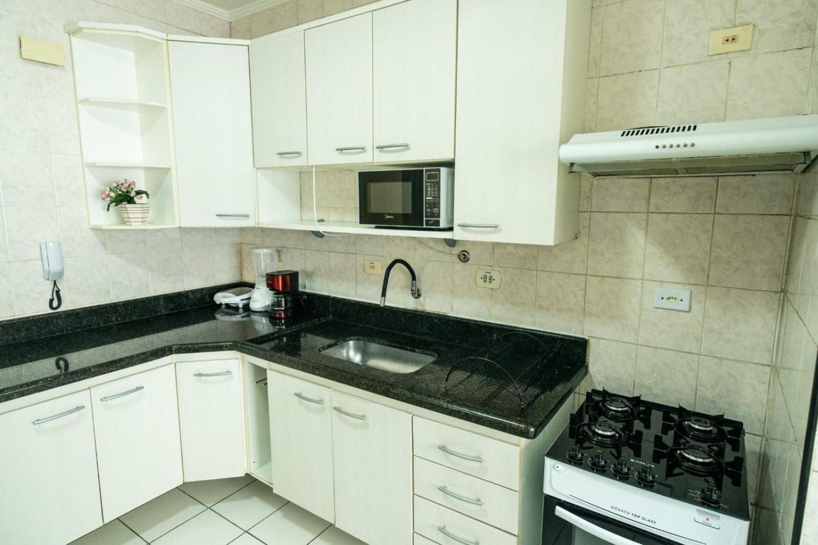 Beachfront Tupi: Ocean View with High-Speed Wi-Fi & Free Parking Praia Grande  Exterior photo